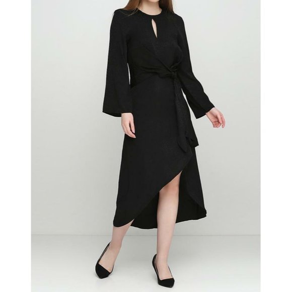 H&M Dresses & Skirts - H&M Dress Black Leopard Print Jacquard Wide Sleeve Asymmetrical Midi